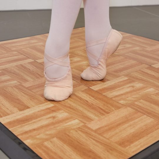 Interlocking Dance Floor Tiles (Oak) | Soft Floor UK
